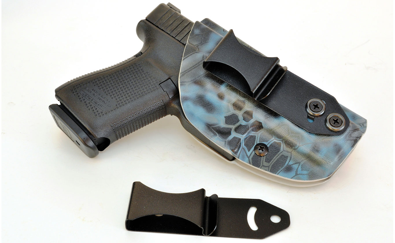 The Vedder IWB holster is simple. The steel belt clip can be moved half an inch up or down, and by loosening a tension screw it can pivot 30 degrees. You can get a 1.5-inch belt clip (mounted) and/or a 1.75-inch belt clip.